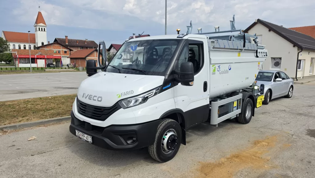 Novo komunalno vozilo za sakupljanje odvojenog otpada na električni pogon